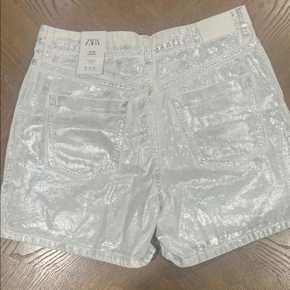 Zara Metallic Silver Shorts - Picture 2 of 2
